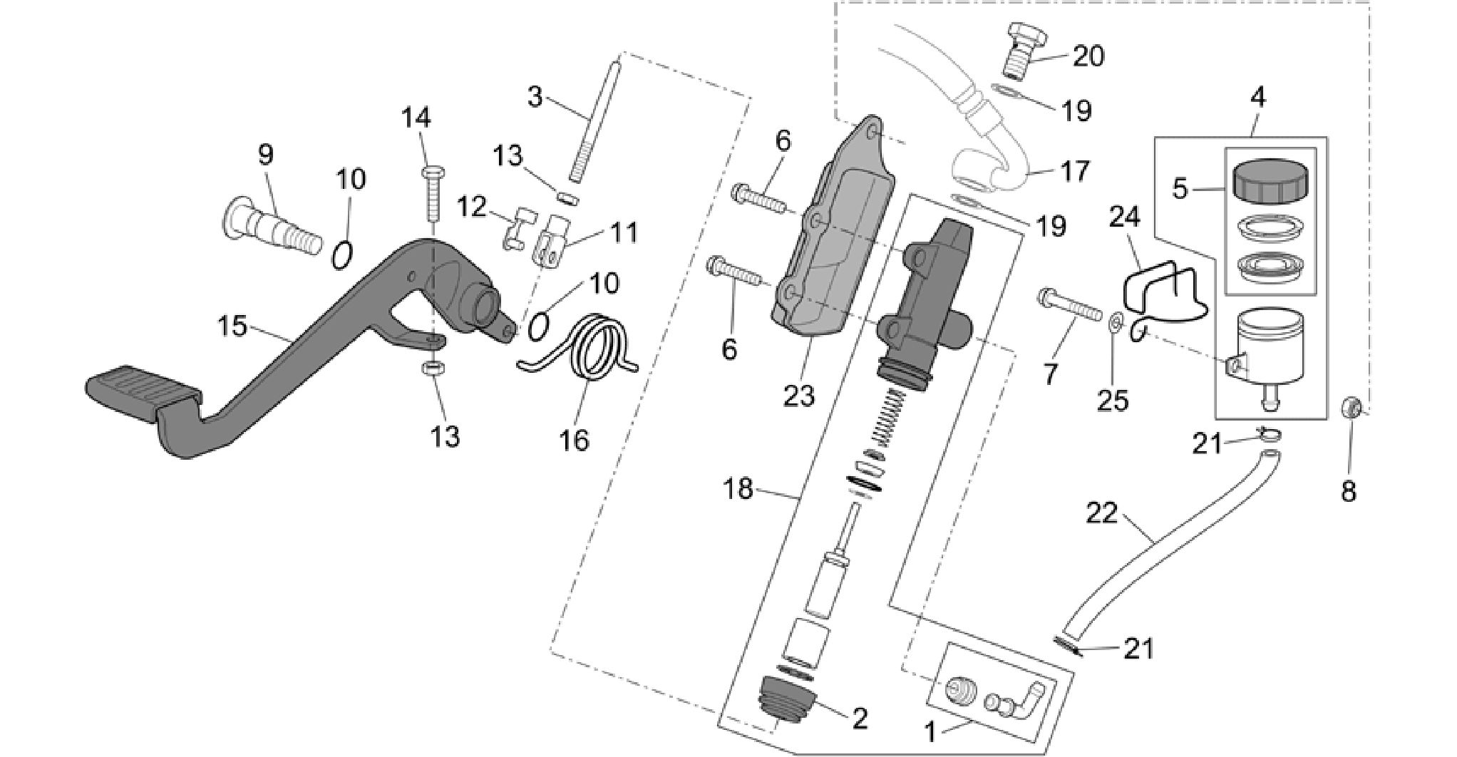 Rear master cylinder