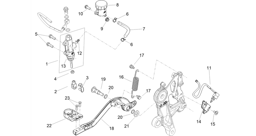 Rear master cylinder