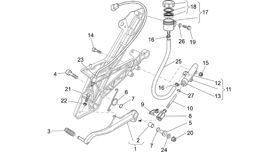 Rear master cylinder