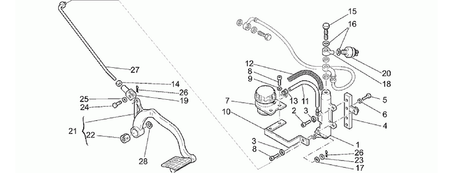 Rear master cylinder