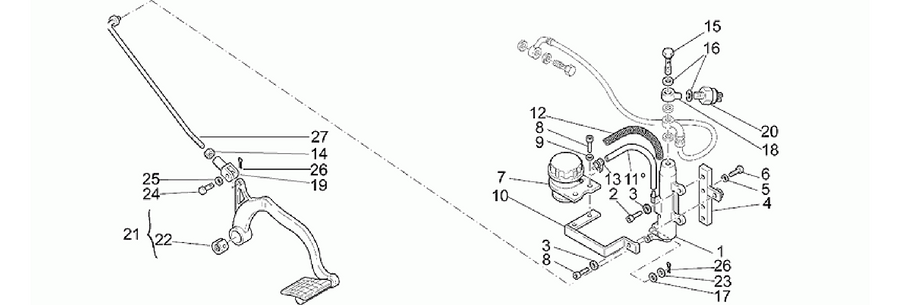 Rear master cylinder