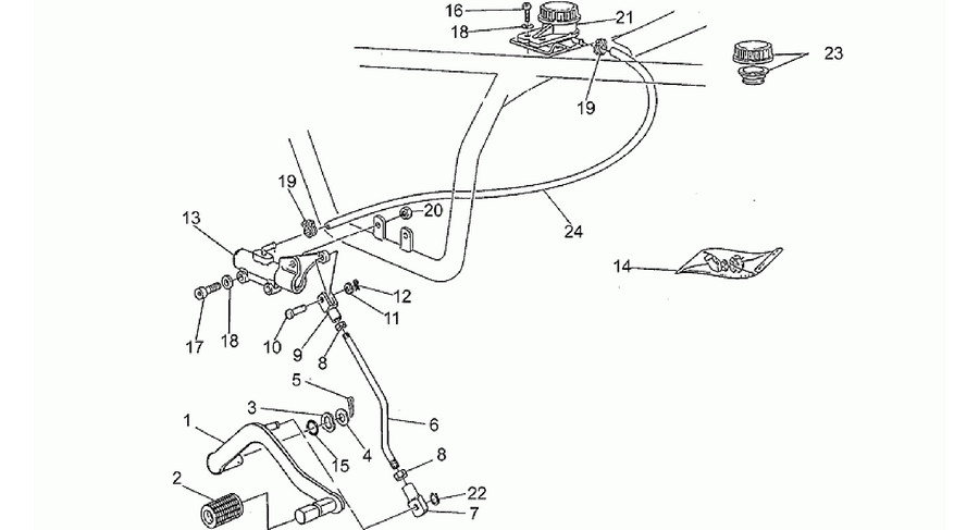 Rear master cylinder