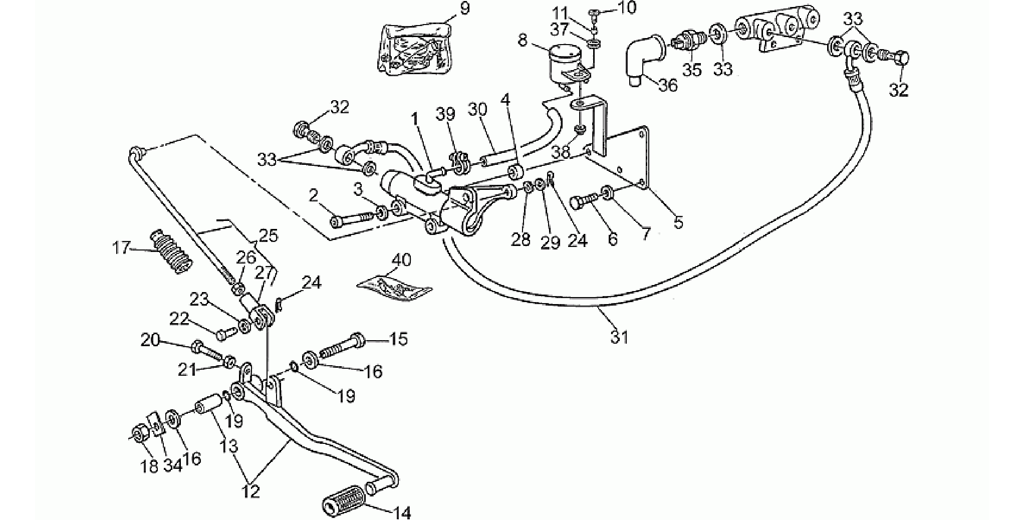 Rear master cylinder
