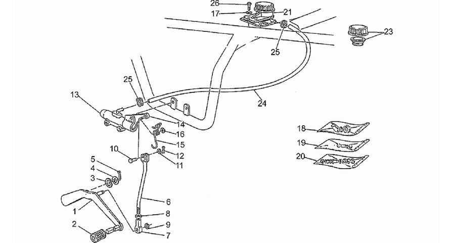 Rear master cylinder
