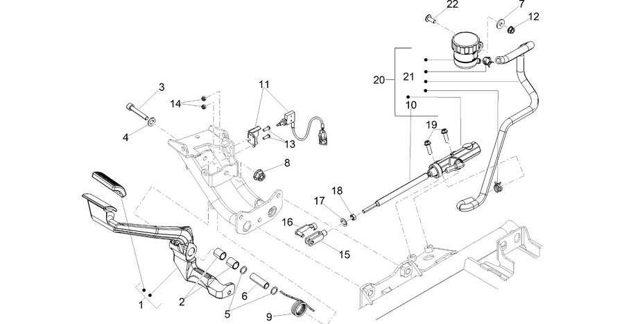 Rear master cylinder