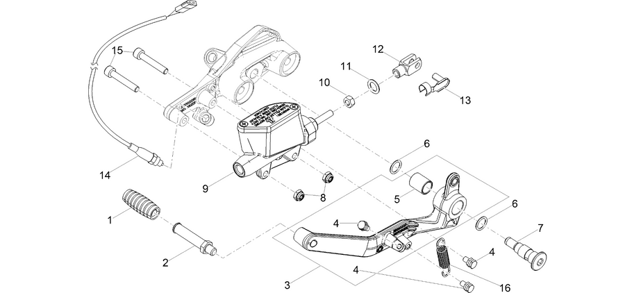 Rear master cylinder