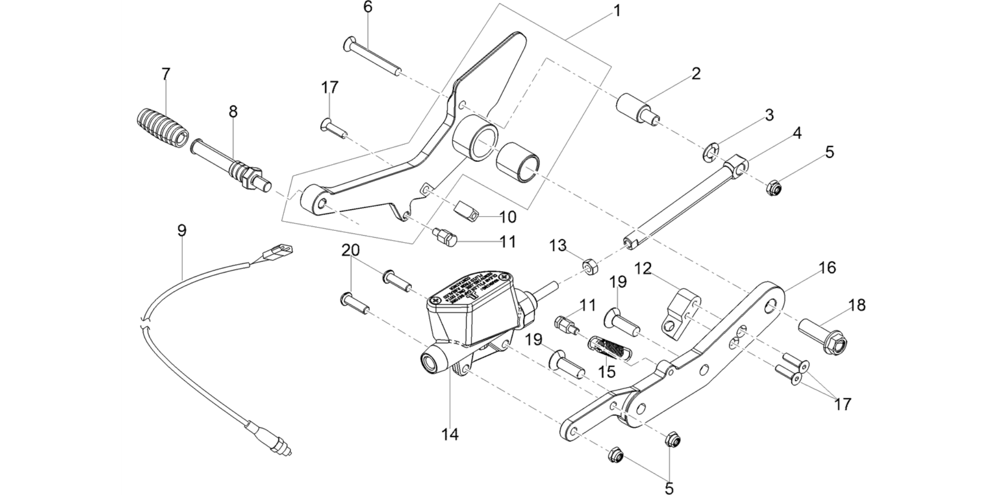 Rear master cylinder