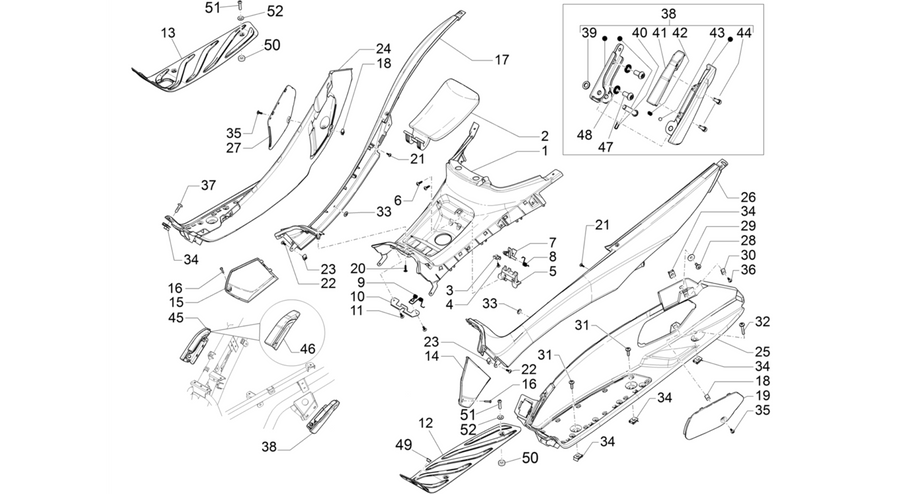 Central cover - Footrests