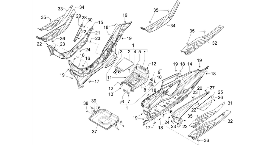 Central cover - Footrests