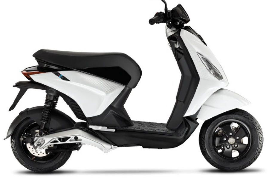 Piaggio 1 Moped 30 MPH 2022 (NAFTA)