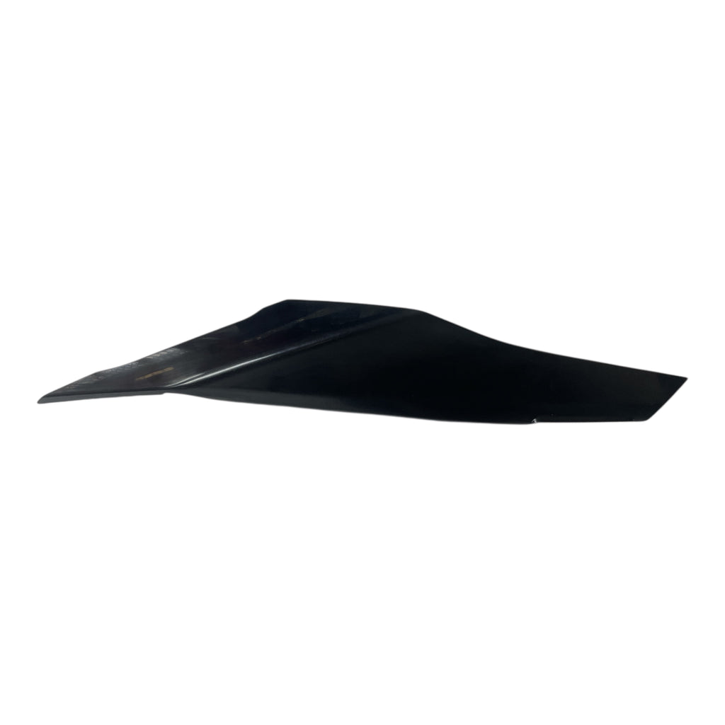 RIGHT TAIL FAIRING