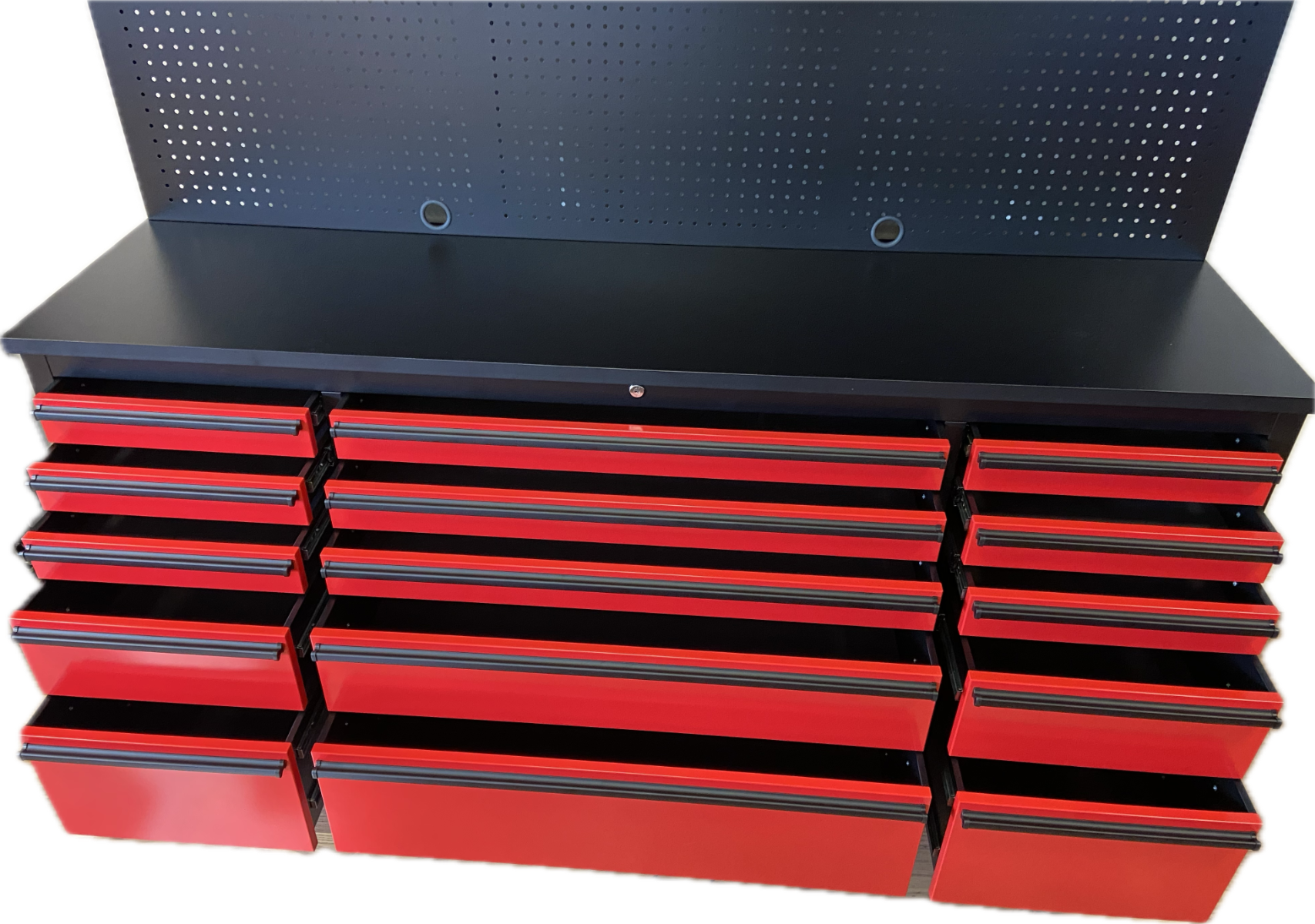 HYXION 72" BLACK/RED TOOL CHEST (15 DRAWERS, 3 CABINETS)