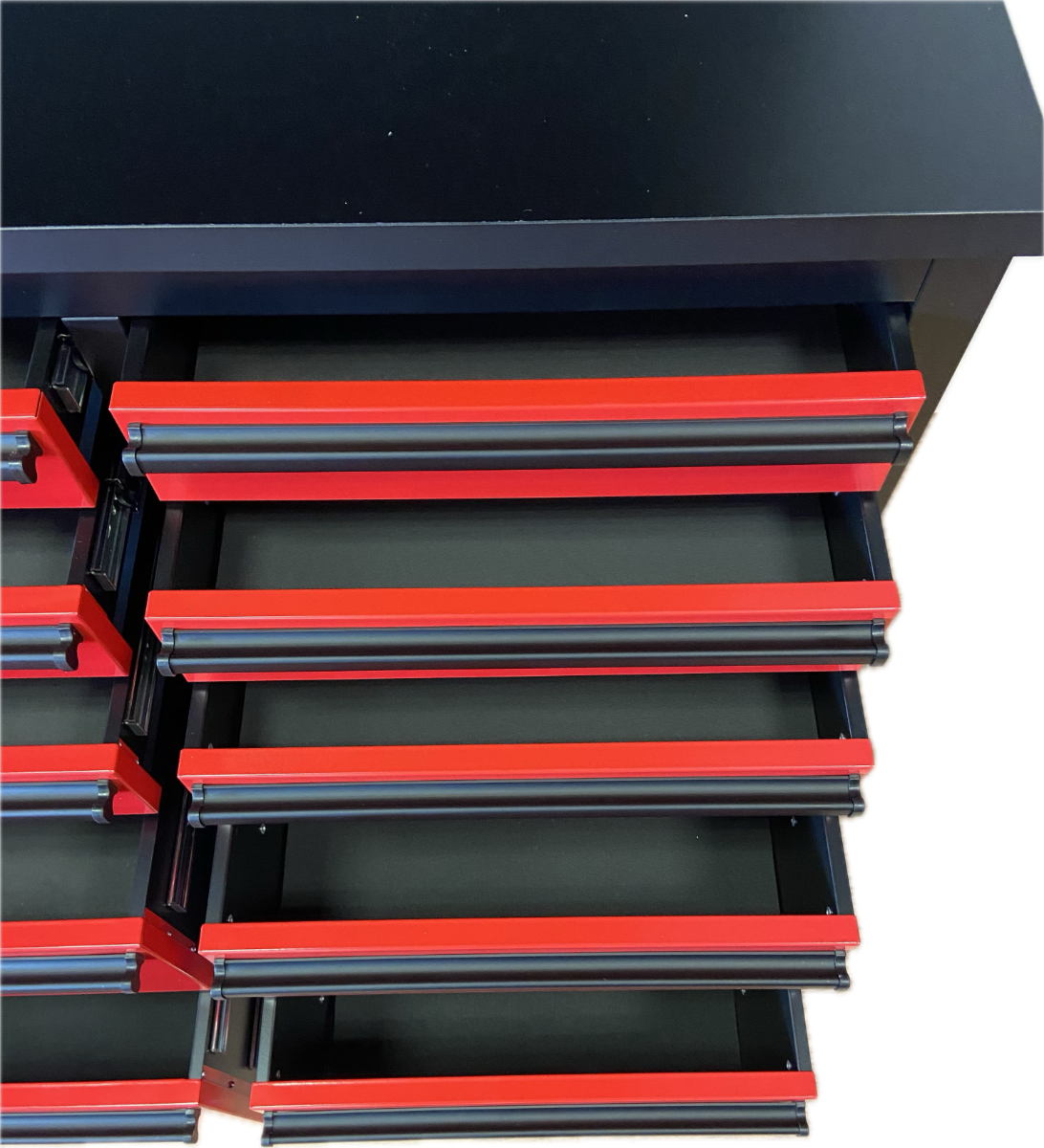 HYXION 72" BLACK/RED TOOL CHEST (15 DRAWERS, 3 CABINETS)