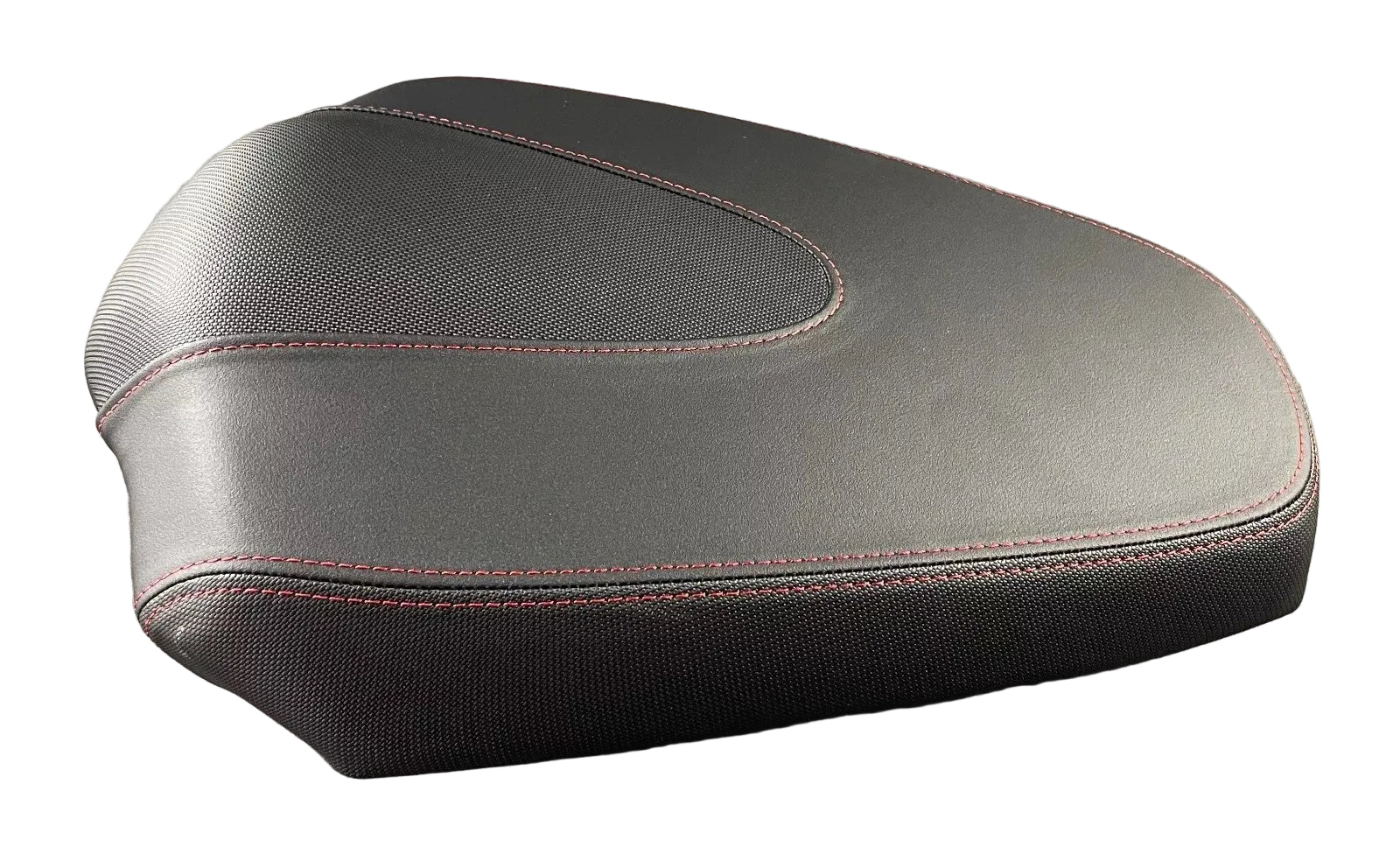 REAR SADDLE